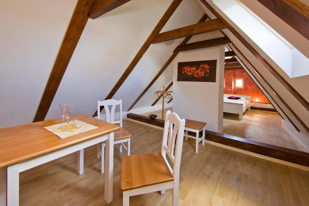 Vila Johanka & Apartments Český Krumlov Szoba fotó